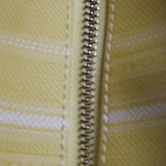 Coach Legacy Weekend Ticking Stripe Large Bag - Picture 10 of 12